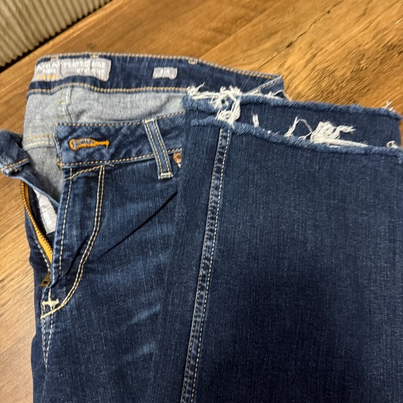 Ariats - Picture 2 of 6